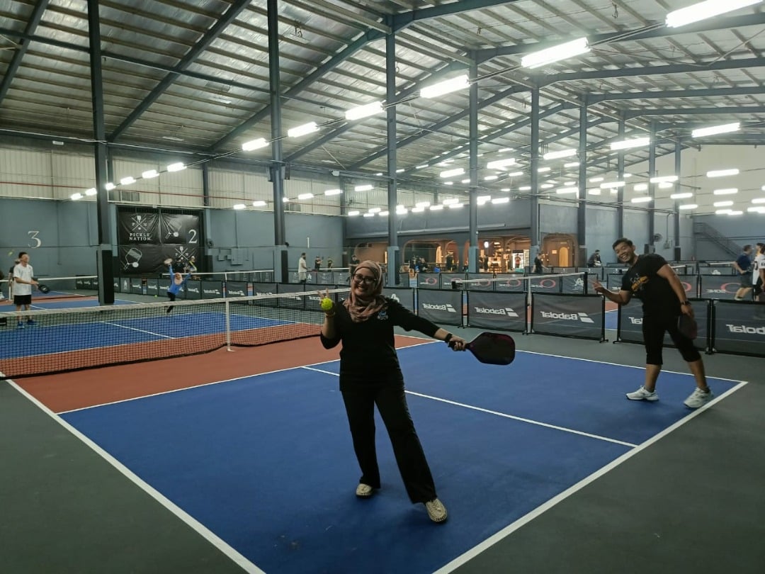 Laurelcap Group Pickle Ball Game — photo 1