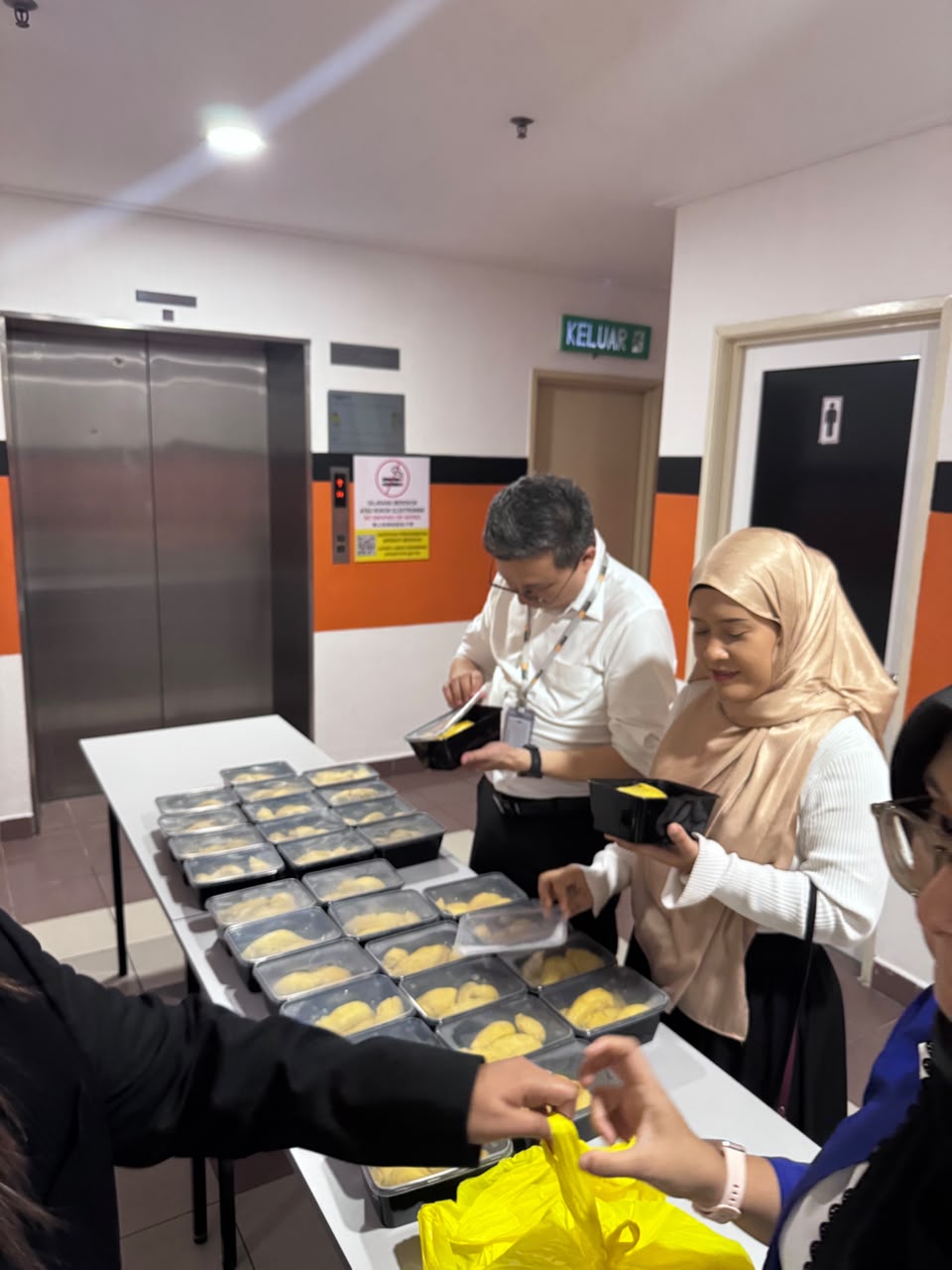 Durian Feast at Laurelcap to Tantalise Tastebuds and Ties — photo 2